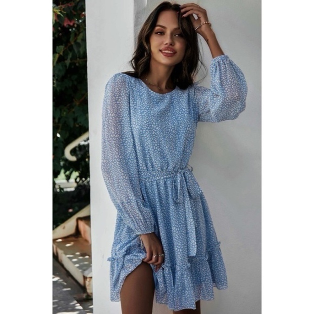 Boutique floral print long sleeve mini dress | Size medium & Large
